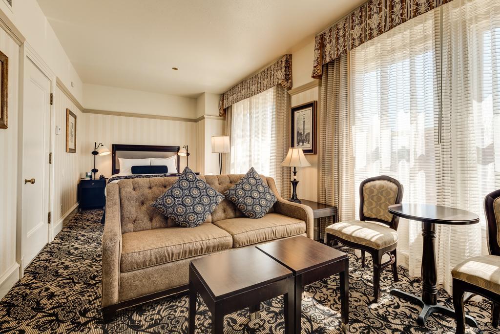 Gaslamp Plaza Suites San Diego Exterior foto