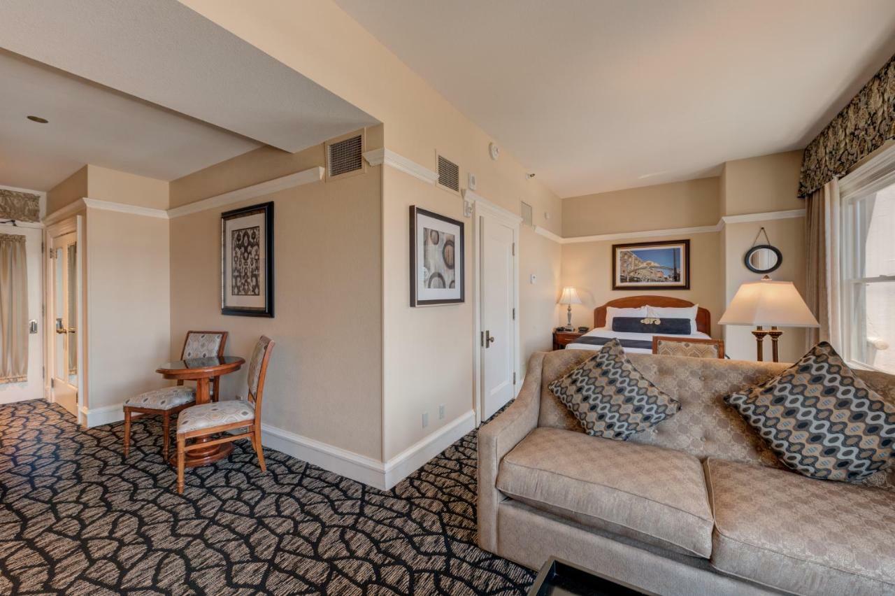 Gaslamp Plaza Suites San Diego Exterior foto